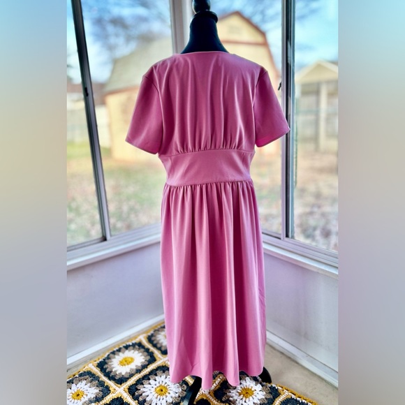 Elegant Pink Button-Down Dress | Jessakae Folklore | XL - Picture 5 of 10